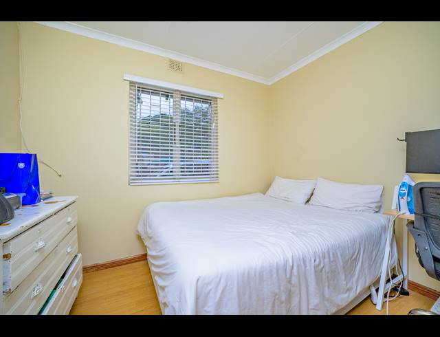 3.5 BEDROOM TOWNHOUSE FOR SALE IN THE WOLDS